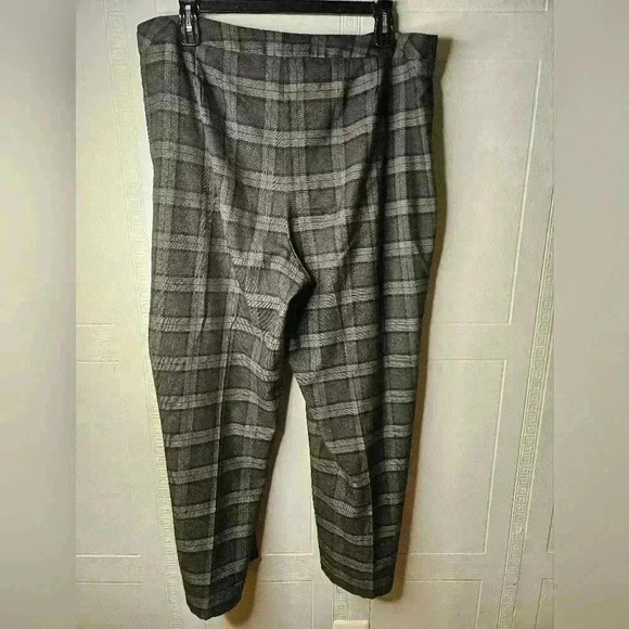 Lane Bryant Gray Plaid Flat Front High Rise Wide Leg Trouser Pants Size 22R EUC - Picture 2 of 9